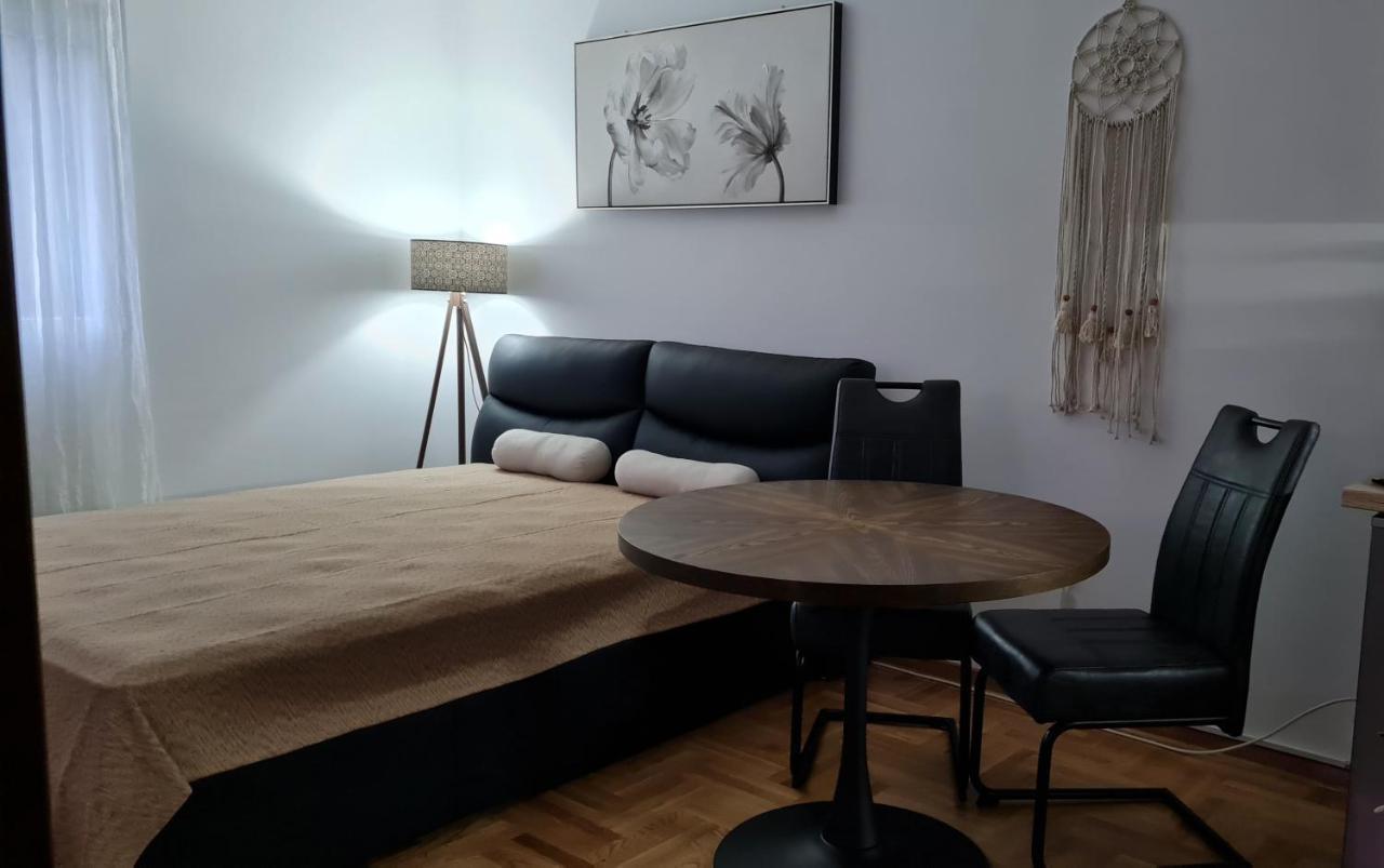 Apartman Tim Lux 1 Vrnjačka Banja Екстериор снимка
