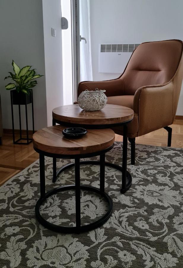 Apartman Tim Lux 1 Vrnjačka Banja Екстериор снимка